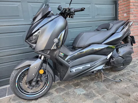 Yamaha X MAX 400 IRON Keyless NL-Motor Yamaha X MAX 400 IRON Keyless NL-Motor